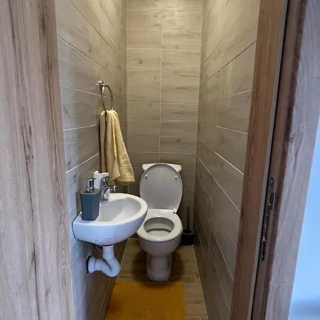 Yellow Moon Hills Apartamento