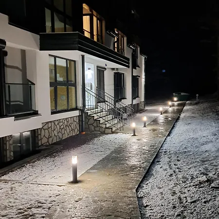 Yellow Moon Hills Apartamento Divčibare