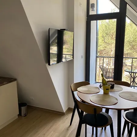 Yellow Moon Hills Apartment Divcibare