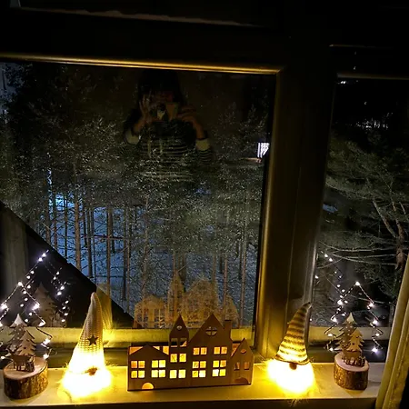 Apartment Yellow Moon Hills Divcibare