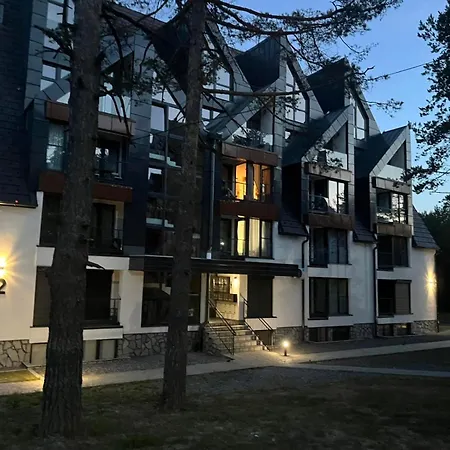 Yellow Moon Hills Apartamento