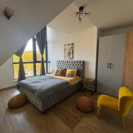 Apartamento Yellow Moon Hills