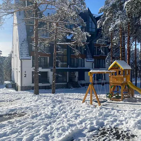 Yellow Moon Hills Διαμέρισμα