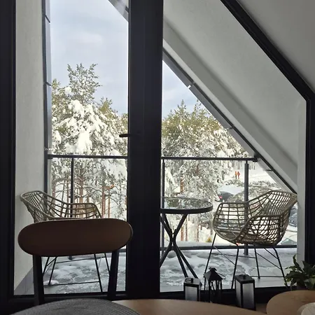 Yellow Moon Hills Διαμέρισμα