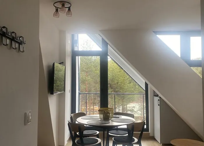 Yellow Moon Hills Apartament *