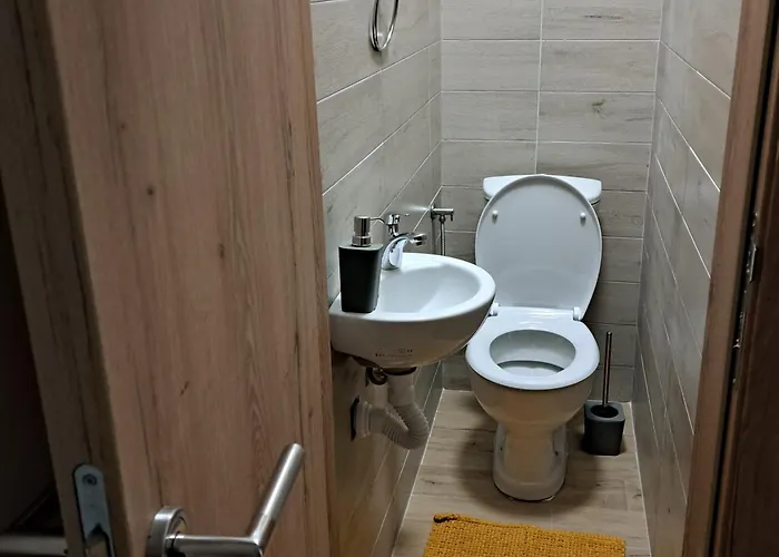 Yellow Moon Hills Apartament *