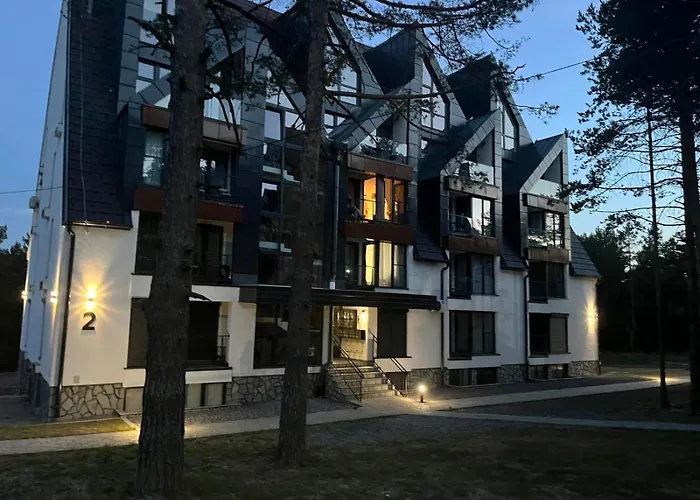 Yellow Moon Hills Apartament